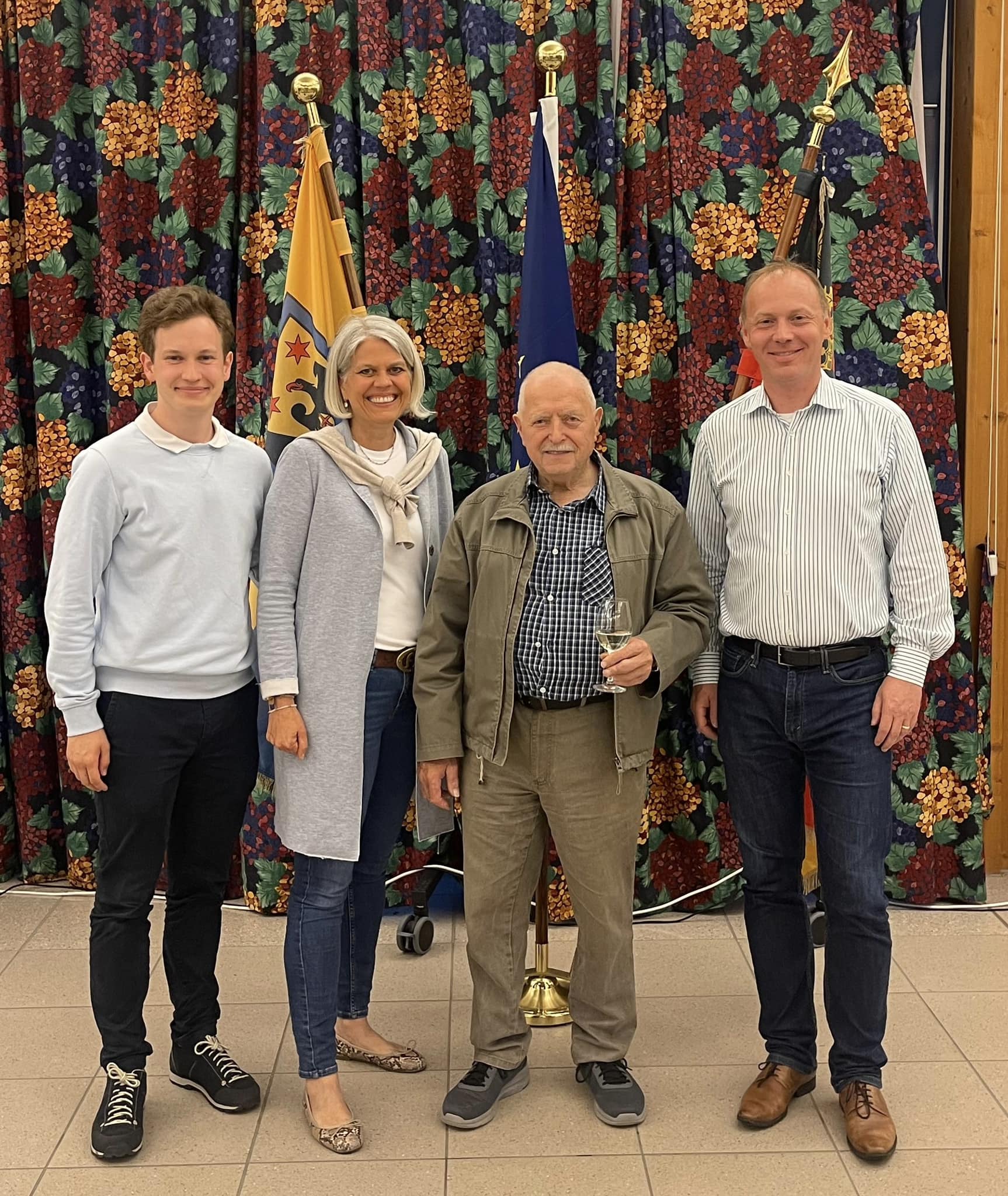 Alte und neue FDP-Fraktion in der VG Rhein-Selz